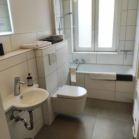 Wilhelmshoeher Allee *