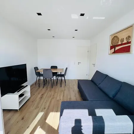 Lejlighed Wilhelmshoeher Allee *